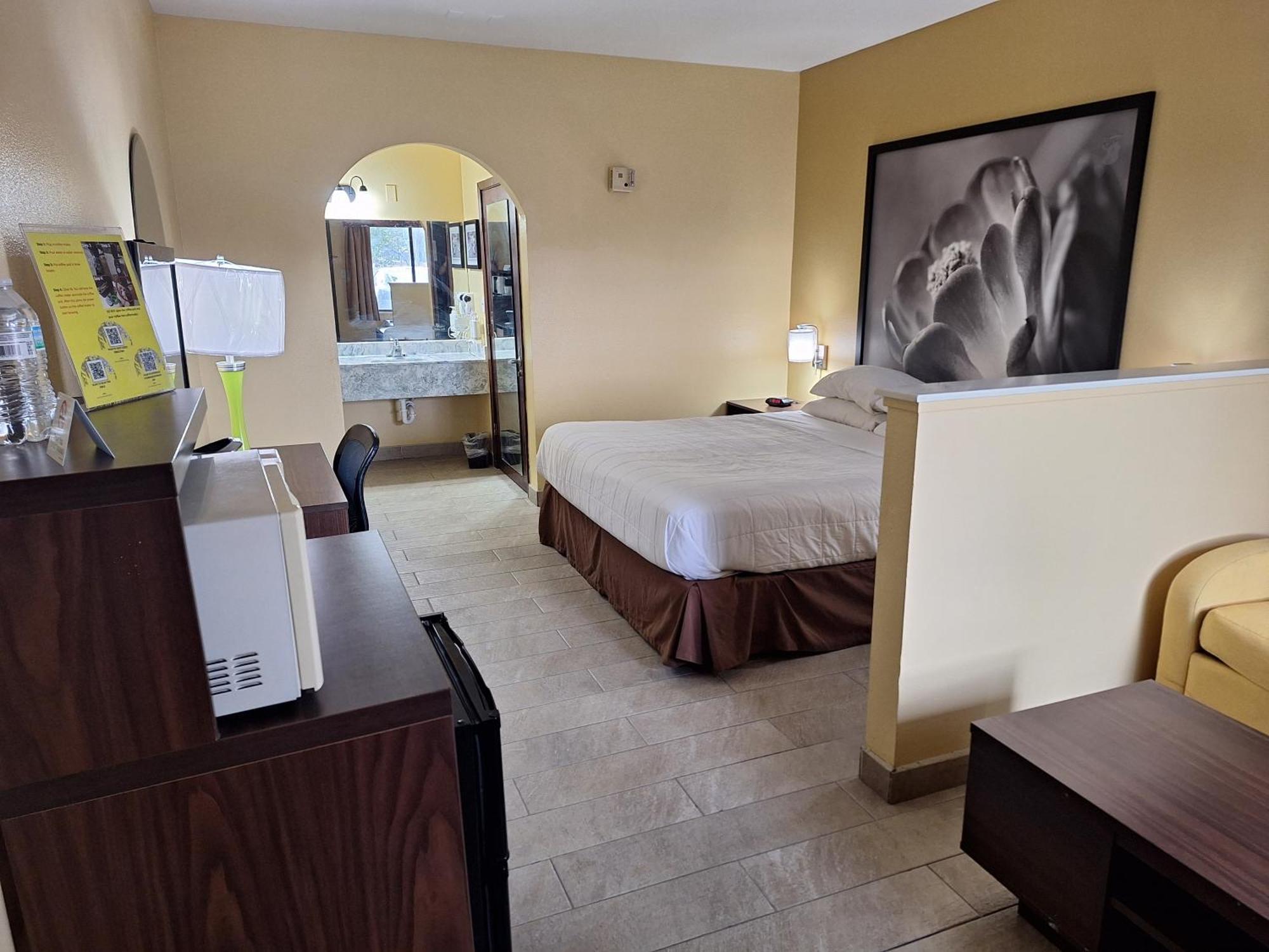 Super 8 By Wyndham Weslaco Oda fotoğraf