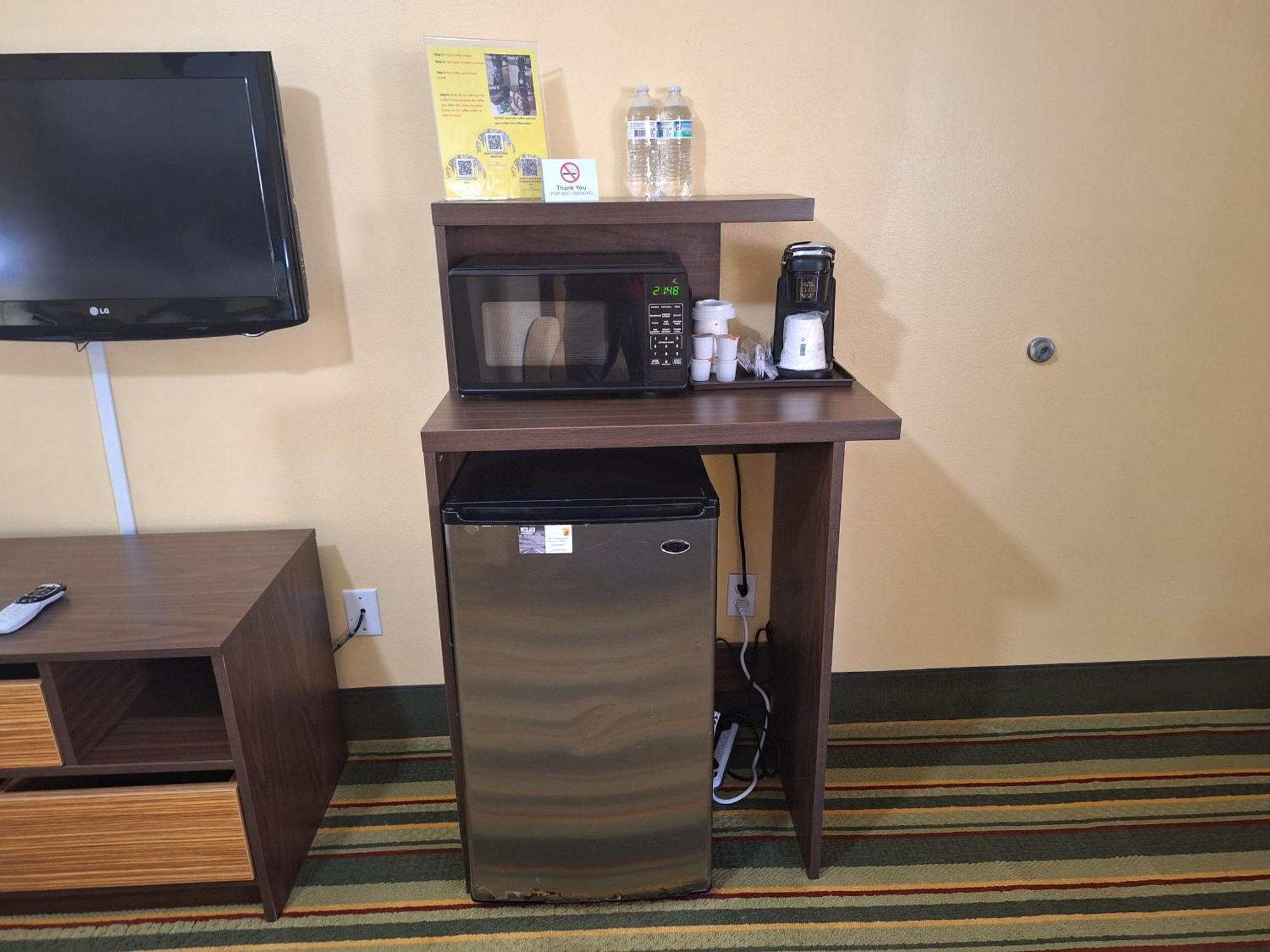 Super 8 By Wyndham Weslaco Oda fotoğraf